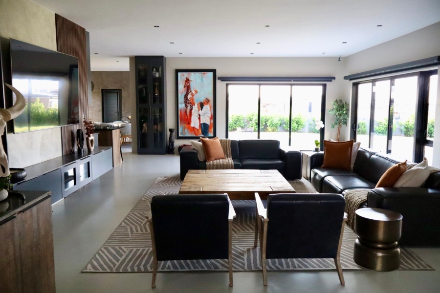 5 Bedroom Property for Sale in Cashan North West